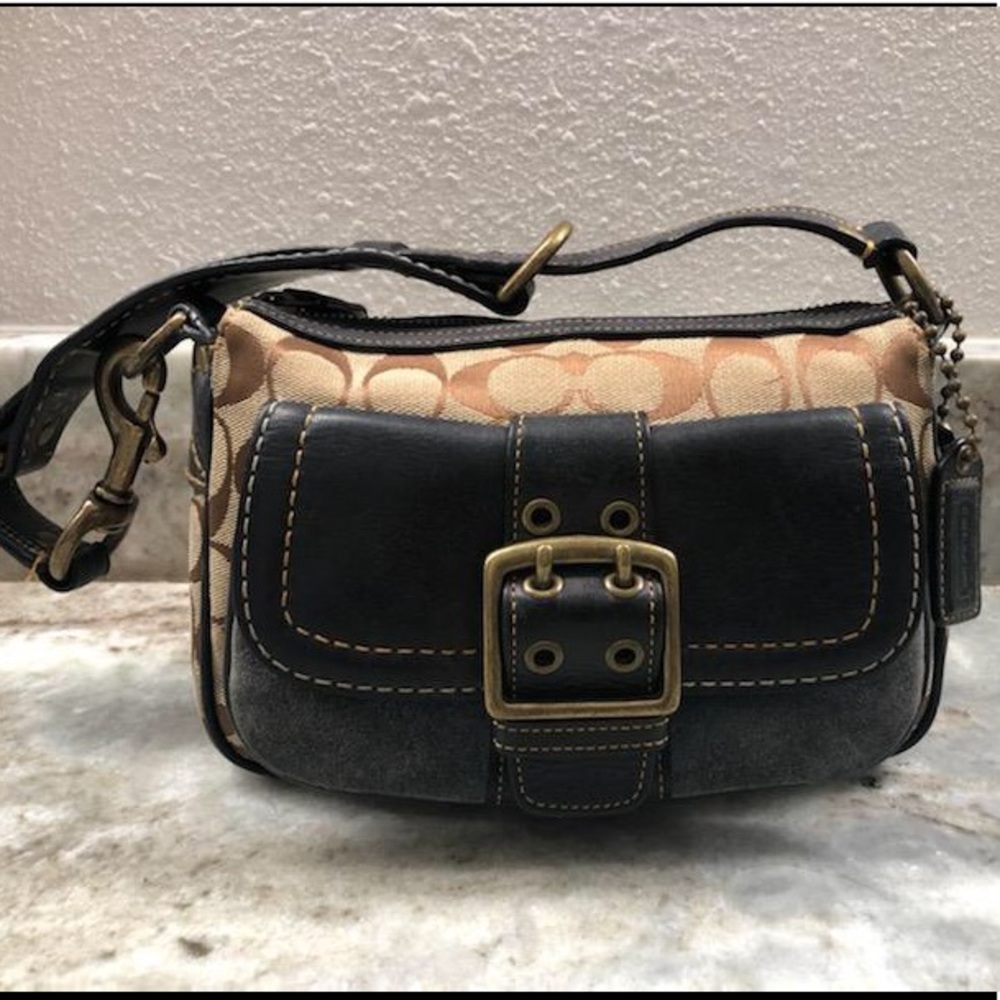 Coach logo shoulder bag